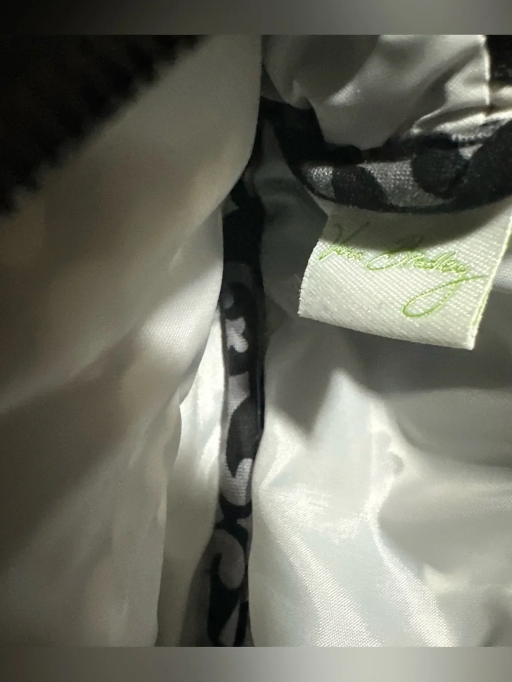 Vera Bradley Quilted Black & white Patterned Cosmetic Bag